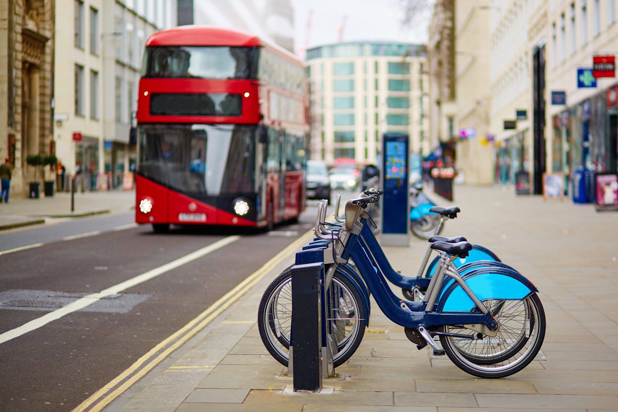 Drivers to give up cars for cash in government's go green plan