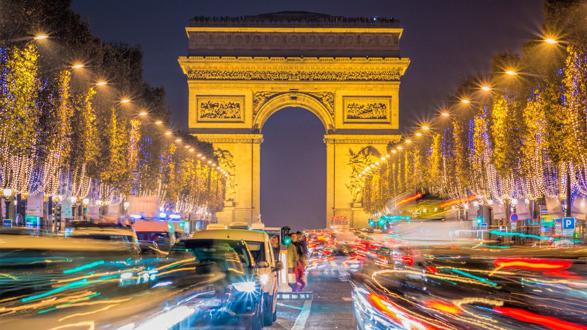 Paris Voters Back Large Increase in SUV Parking Fees Paris Voters Back Large Increase in SUV Parking Fees