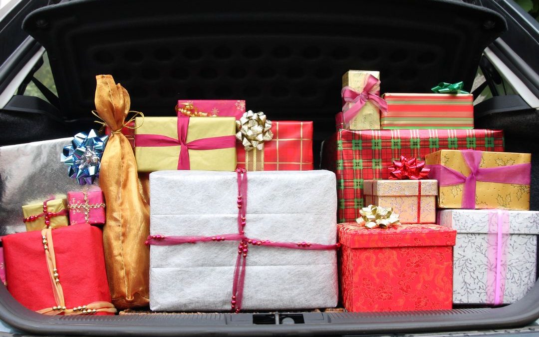 2024: Essential Car Gift Guide