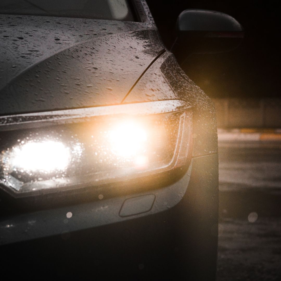 Headlights Adjust and use your headlights correctly