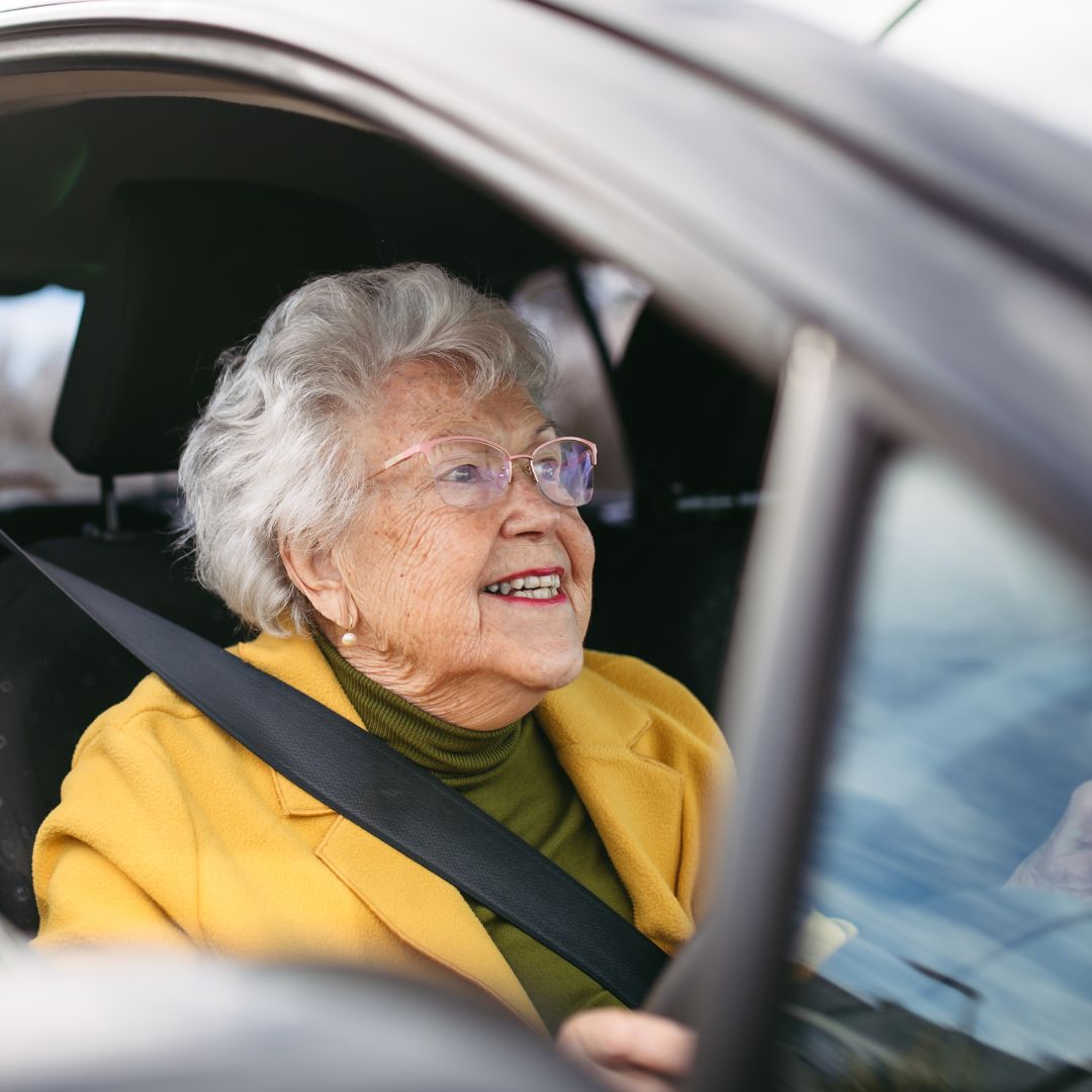 SIX IN 10 MOTORISTS THINK OLDER DRIVERS SHOULD RETAKE THEIR TEST 61% motorists support retesting of older drivers